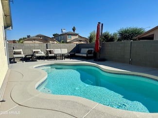 8835 W Michelle Dr, Peoria, AZ 85382