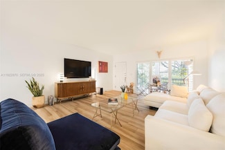 2600 Cardena St Unit 4, Coral Gables, FL 33134