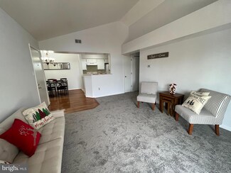 6904 Victoria Dr Unit L, Alexandria, VA 22310