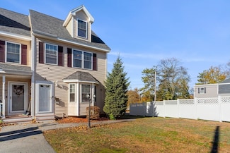 75 Beverly St Unit 75, North Andover, MA 01845