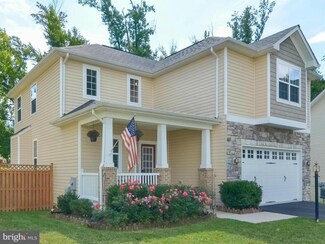 18595 Quantico Gateway Dr, Triangle, VA 22172