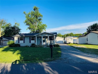 15315 Humbert Rd, Brighton, IL 62012