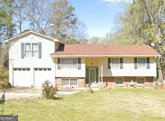 210 Hearthstone Dr, Lagrange, GA 30241