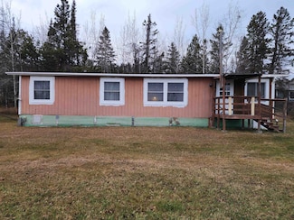 820 5th Ave W, Grand Marais, MN 55604