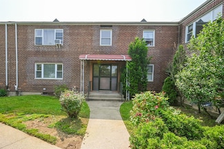 20-21 Parsons Blvd, Whitestone, NY 11357