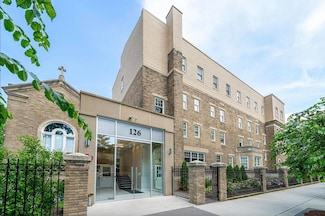 126 Delaware Ave Unit 10, Jersey City, NJ 07306