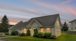 86 Farragut Way, Kennebunk, ME 04043