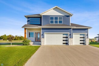 3089 Prairie Farms Cir S, Fargo, ND 58104