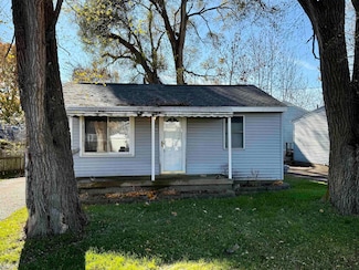 1186 E Decamp St, Burton, MI 48529