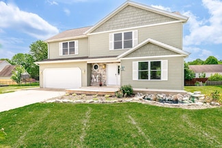 7143 W Capstone Cir, Bloomington, IN 47404