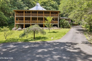 3014 N Clear Fork Rd, Sevierville, TN 37862