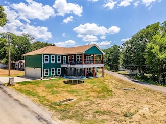 16 Beach Dr, Pottsboro, TX 75076