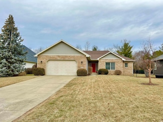 1330 Fairfax Dr, Lafayette, IN 47909