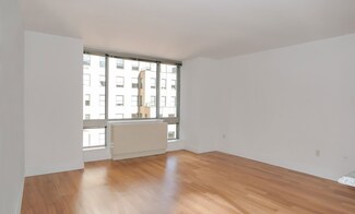 150 E 44th St Unit 49-D, New York, NY 10017