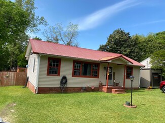 31 Willis Ave, Williston, SC 29853