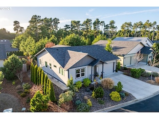 3761 Nandina Dr, Florence, OR 97439