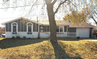 706 W Scidmore St, Clarinda, IA 51632