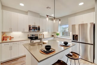 28325 Birnham Woods Dr Unit 419, Spring, TX 77386