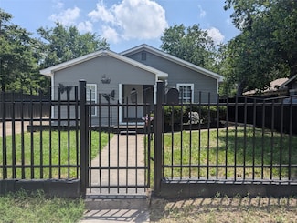 3108 Bideker Ave, Fort Worth, TX 76105