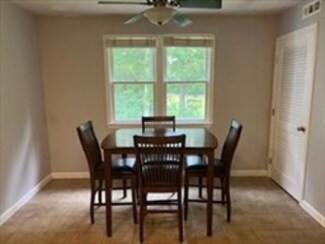 124 Tennis Plaza Rd Unit 52, Dracut, MA 01826