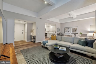 875 Sansom St Unit 1128, Philadelphia, PA 19107