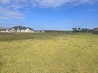 6490 Claybourn Dr, Beaumont, TX 77706