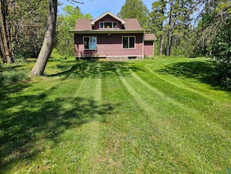 5050 Berglund Rd, Duluth, MN 55803