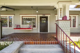 528 E Palmyra Ave, Orange, CA 92866