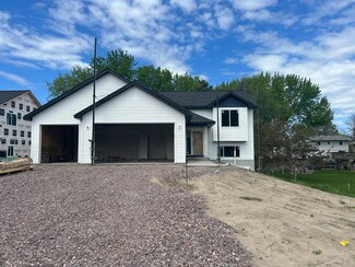 727 114th Ln NE, Minneapolis, MN 55434