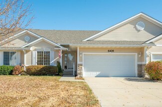 6109 NW 49th St, Johnston, IA 50131