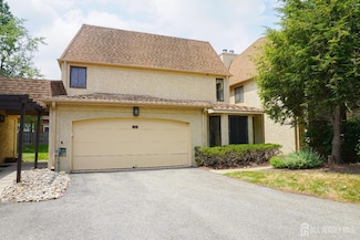 14 Carriage Place, Edison, NJ 08820