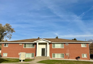 1745 E Duane Blvd Unit 1, Kankakee, IL 60901