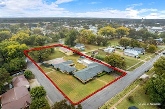 2224 Waynoka St Unit 1365 High Street, Waynoka, OK 73860
