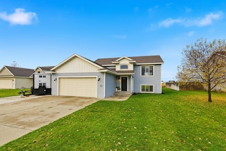 903 2nd Ave SW, Rice, MN 56367