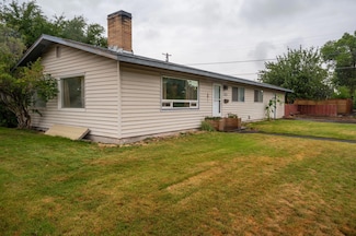 1357 SW Indian Ave, Redmond, OR 97756