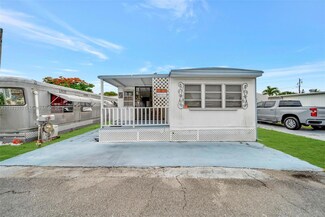 346 Maple St, Other City - In the State of Florida, AK 99999