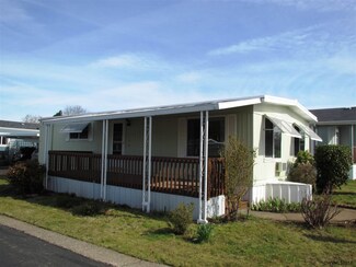 4940 Sunnyside Rd SE Unit E-3, Salem, OR 97302