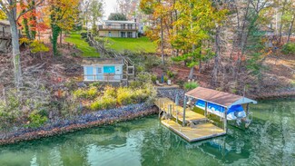 474 Long Island Dr, Moneta, VA 24121