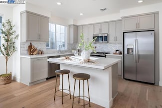 37468 Bowline Rd, Newark, CA 94560