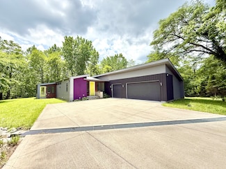 7650 Clarion Dr, Indianapolis, IN 46236