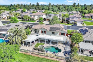 33565 Wildwing Dr, Woodland, CA 95695