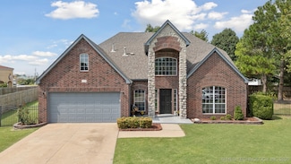 910 N Butternut Ct, Broken Arrow, OK 74012