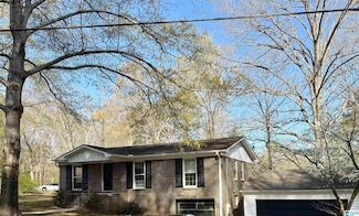 2001 Eugene St, Fultondale, AL 35068