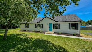 1816 Woodland Dr N, Fayetteville, OH 45118