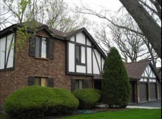 8234 Chestnut Dr Unit 39B, Palos Hills, IL 60465
