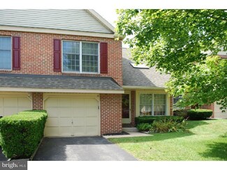 10 Oak Leaf Ln Unit 32, Downingtown, PA 19335