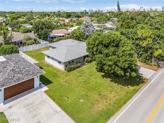 1240 Pompei Ln, Naples, FL 34103