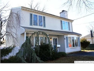 40 Passaic St, North Middletown, NJ 07748