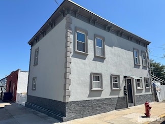 542 Miller St Unit 1, Perth Amboy, NJ 08861