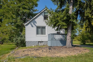3702 Avondale Rd, Beachwood, OH 44122